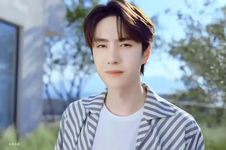 喜马拉雅宣传片 截修 @uniq-王一博 cr:logo - 堆糖,美图壁纸兴趣社区