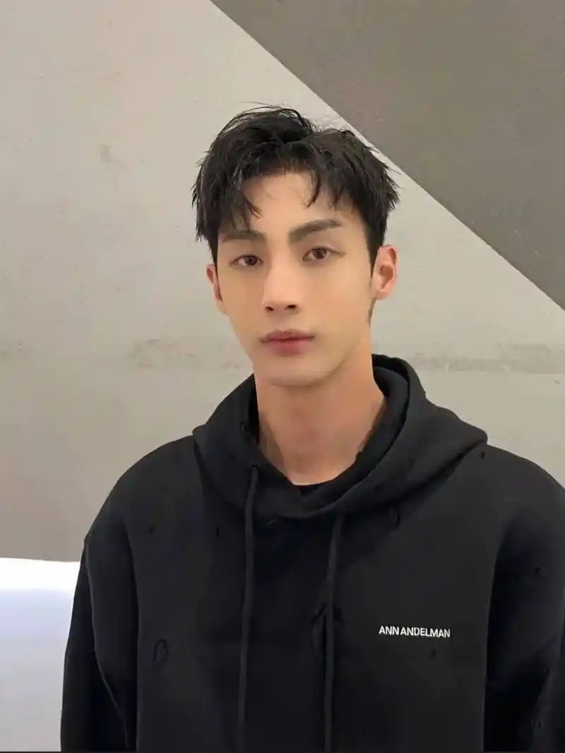 67男士发型分享|超微分三七69_头发_纹理_造型