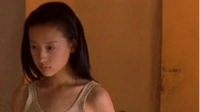 电影《幸福时光》中饰演吴颖