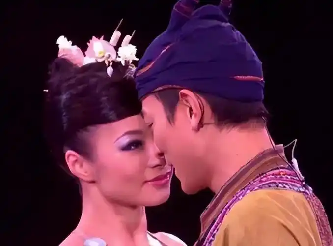 彻底瞒不住了刘德华赖文慧关系曝光网友为啥没有在一起