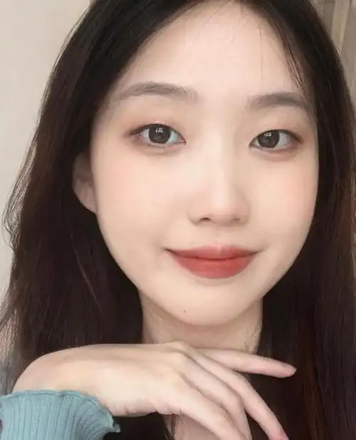 单眼皮更显年轻看完这几点就明白女生别再追求双眼皮