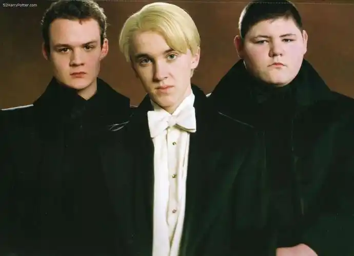 譶zq7鉤鵶m8飃翦掭