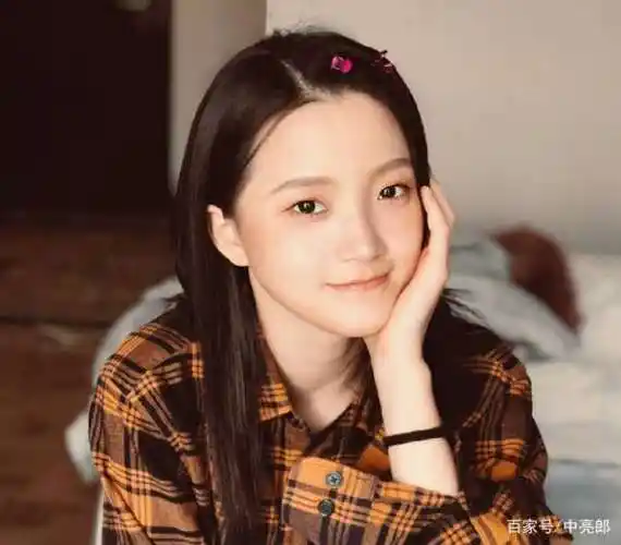 华晨宇澄清女友绯闻,却被曝和张碧晨早就同居,难道分手是演的?