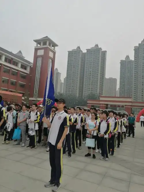 共筑青春梦 责任励志行---石家庄第十五中学