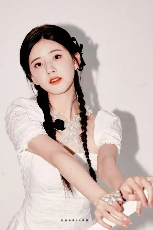 赵露思×赵露思壁纸/ 二传标注堆糖id