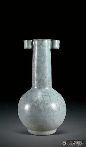 两件南宋官窑精品现身北京中拍国际春拍