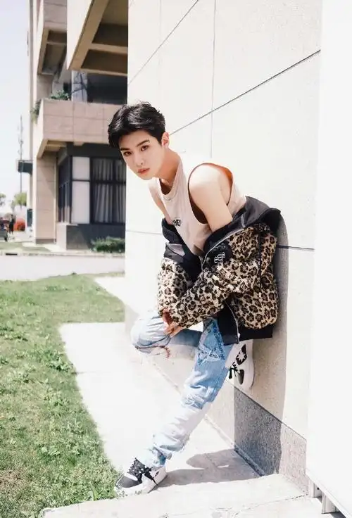 justin黄明昊0219生日快乐##justin黄明昊0219生日