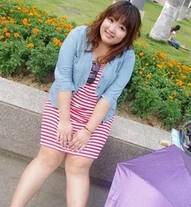 长得不高还肉多,矮胖子夏天怎么穿才显瘦