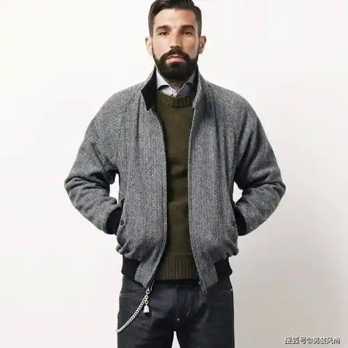 春季男士穿什么颜色的哈灵顿夹克既显年轻时又能彰显成熟稳重的男人味