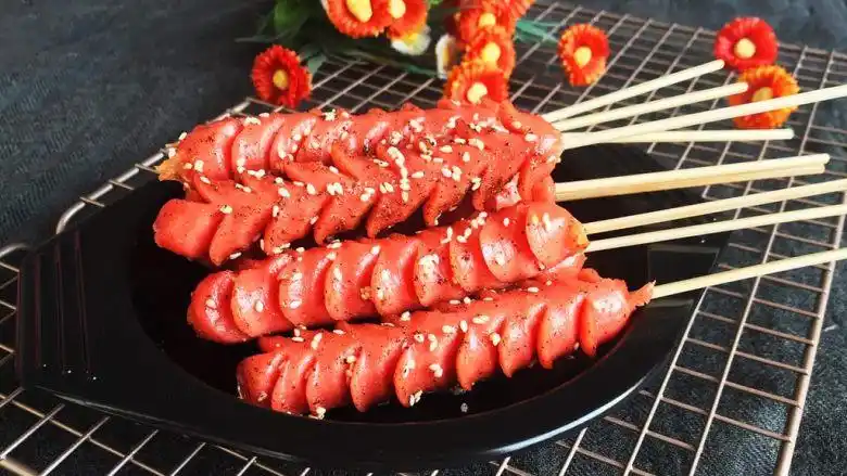 黑椒烤肠