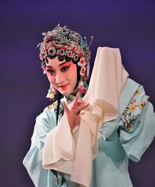 上昆典藏版《牡丹亭》即将上演