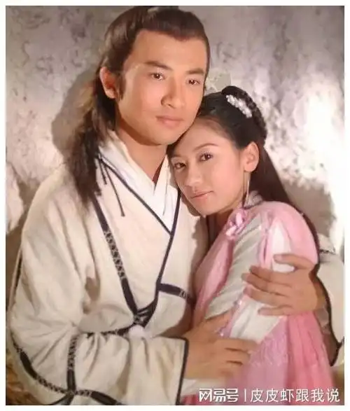 苏有朋放话要带高圆圆贾静雯一起裸奔,后来他红着脸当众这样兑现