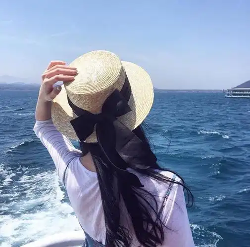 女生头像丨笑得最美的时候,往往是哭的最累的时候.