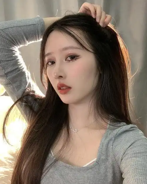 斗鱼辣条条sss福利图片辣条条sss定制写真图集高清生活照直播截图