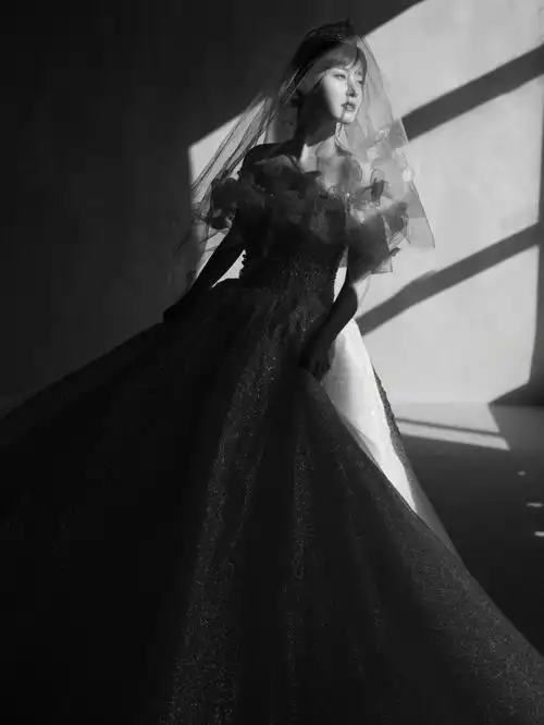 黑白光影婚纱照每一张都美得心醉