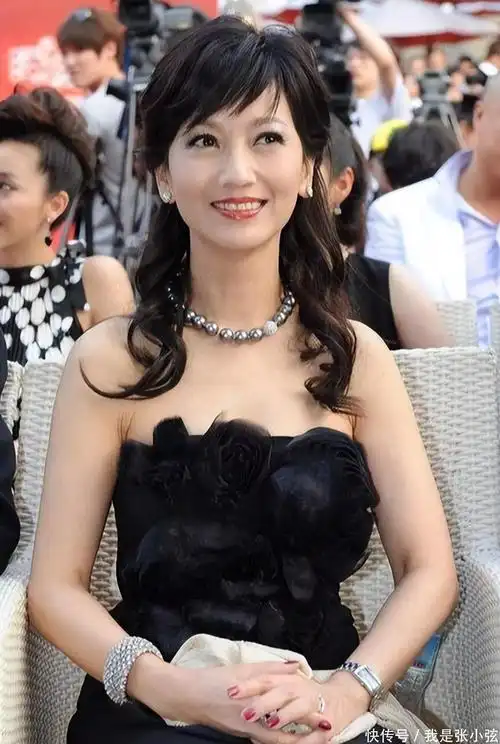 赵雅芝的无修生图让我明白哪有什么不老女神只有仪态决定气质