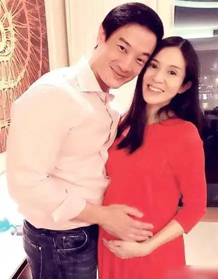 曾与金城武吴奇隆传绯闻如今嫁给律师真爱