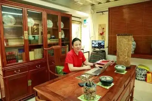 秋月诗社丨不读诗,何以言!原来诗社就在街坊身边