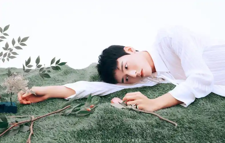 龚俊weibo@-茶无缺- - 堆糖,美图壁纸兴趣社区