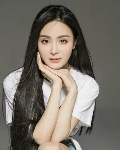 人气演员李佳熹在剧