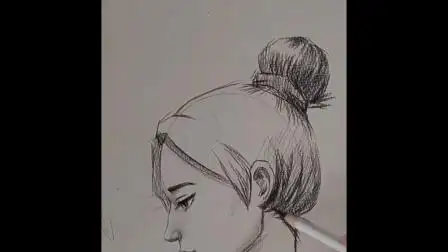 动漫女生低头画法