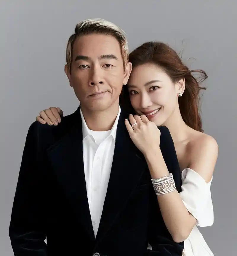 "聪明女人"应采儿,为何不嫁向佐,而选择了家世一般的陈小春?