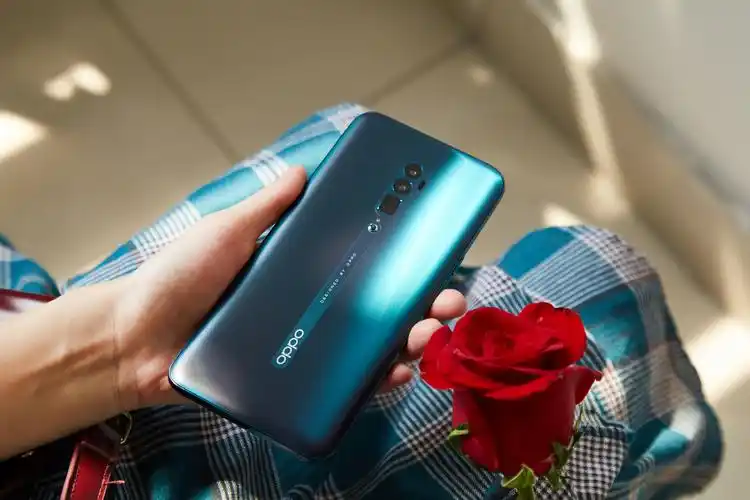 opporeno十倍变焦版体验ui精致游戏舒爽breeno够智能