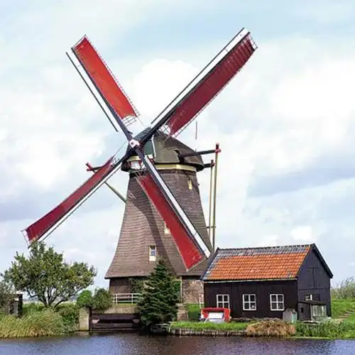 防腐木荷兰风车制作	哈尔滨木制风车制作	哈尔滨景观风车制作厂家	美