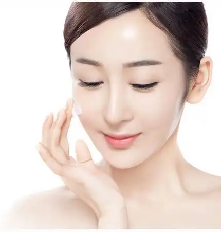 喝什么美白皮肤最有效的方法 怎样美白脸部面板最快呢?