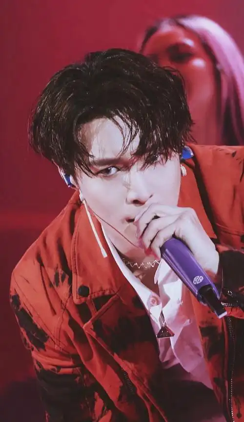 有没有集美有exo的各种出圈神图(九人无水印)? - 知乎