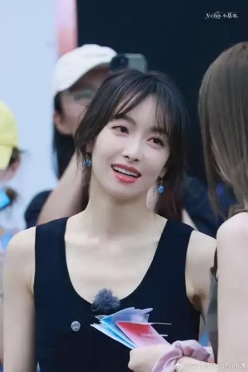 宋茜花儿与少年##宋茜##宋茜复活节岛路透