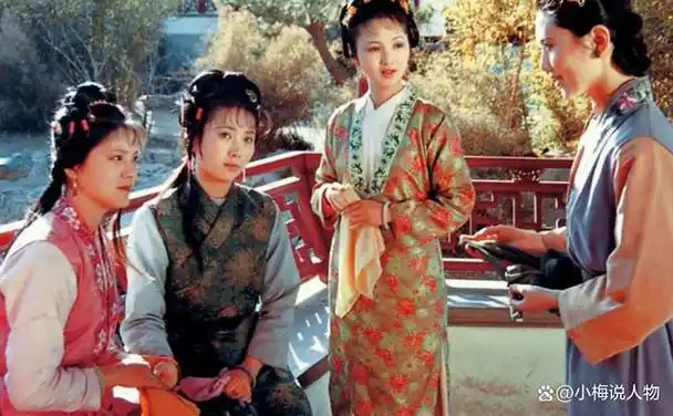 红楼梦中鸳鸯为什么不喜欢宝玉喜欢贾琏