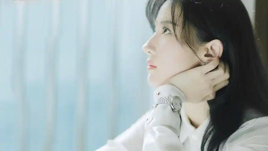 高颜值女神刘亦菲清新淡雅写真