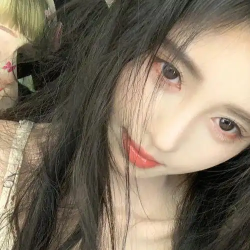 关于鞠婧祎的头像    #女生头像