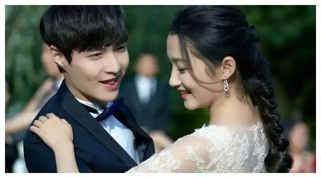 张艺兴找女朋友,你希望他找什么样的?他自己希望找个善良好看的