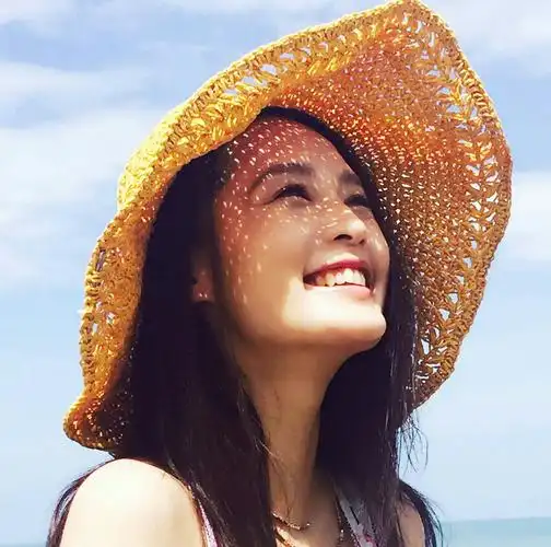 女生头像明星头像李沁