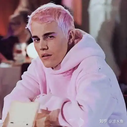 如何看待justin bieber   yummy>> mv的阴谋论?
