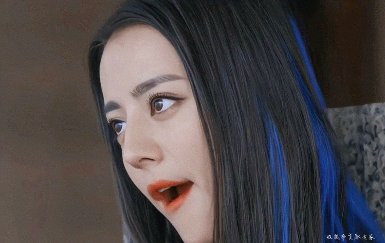 当时看完关小迪真的很想去挑染吧_新浪新闻