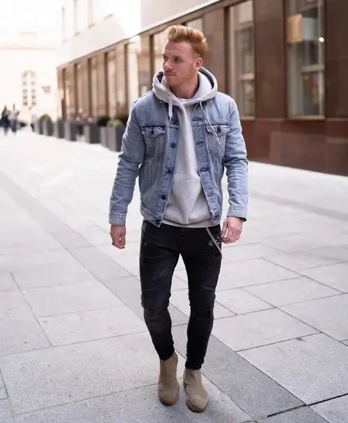 牛仔衣配什么裤子(牛仔服怎样搭配出经典的时尚范)-趣事杂谈