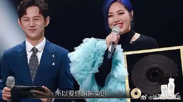 杨千嬅演唱的陈奕迅的《无条件》! 成功入围声生不息首个金曲奖