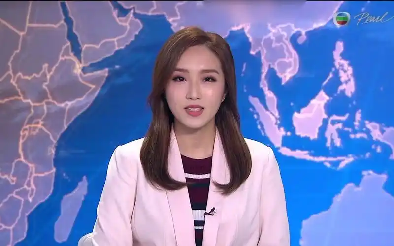 【tvb明珠台】七点半新闻报道20230311邓诗颖cut