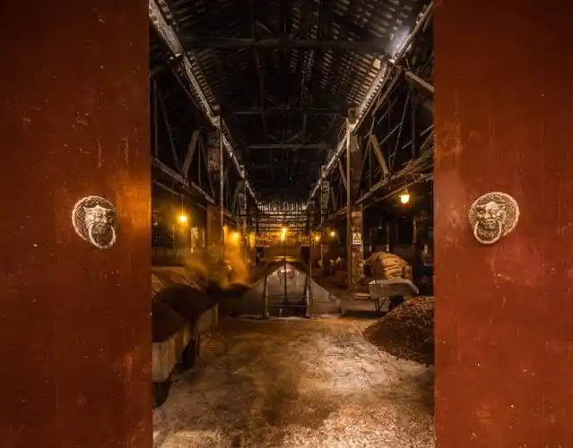 五粮液集团出品!