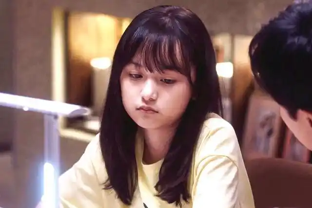 《小舍得》:夏欢欢与米桃作为亲密玩伴,最后谁会失去自信?