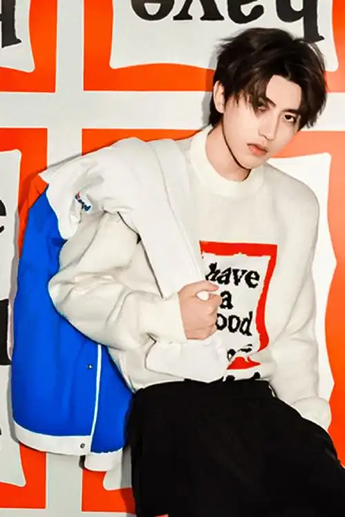 fila代言人蔡徐坤