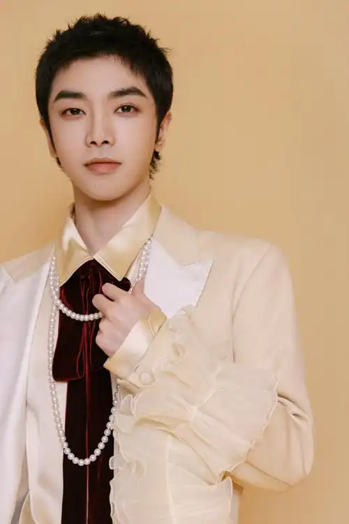 跨年节目单##华晨宇连续十年在湖南卫视跨年##华晨宇点燃银河尽头的