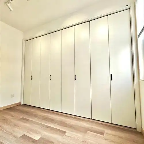 砌墙衣柜成为流行新宠,真正优点不是省钱,全面分析告诉你怎么做