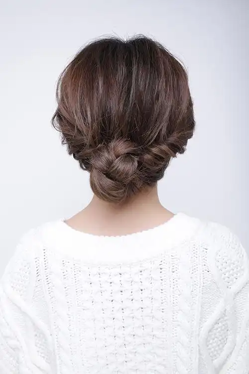 温婉淑女必学低盘发,美到心里