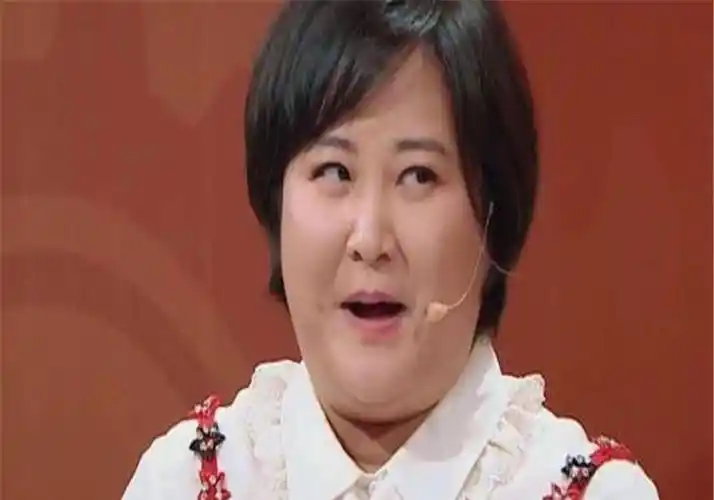 贾玲身材引人注目!