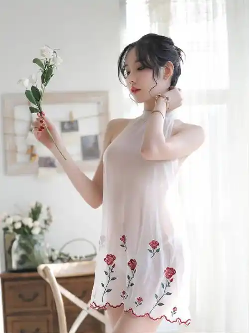 情趣内衣之美:魅惑但不低俗._写真_女性_形式