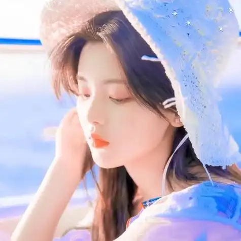 锦鲤杨超越头像